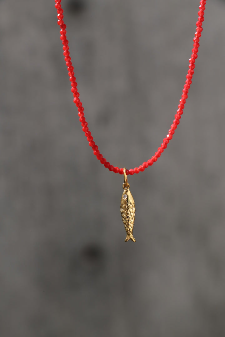 THE SUMMER LUCK NECKLACE