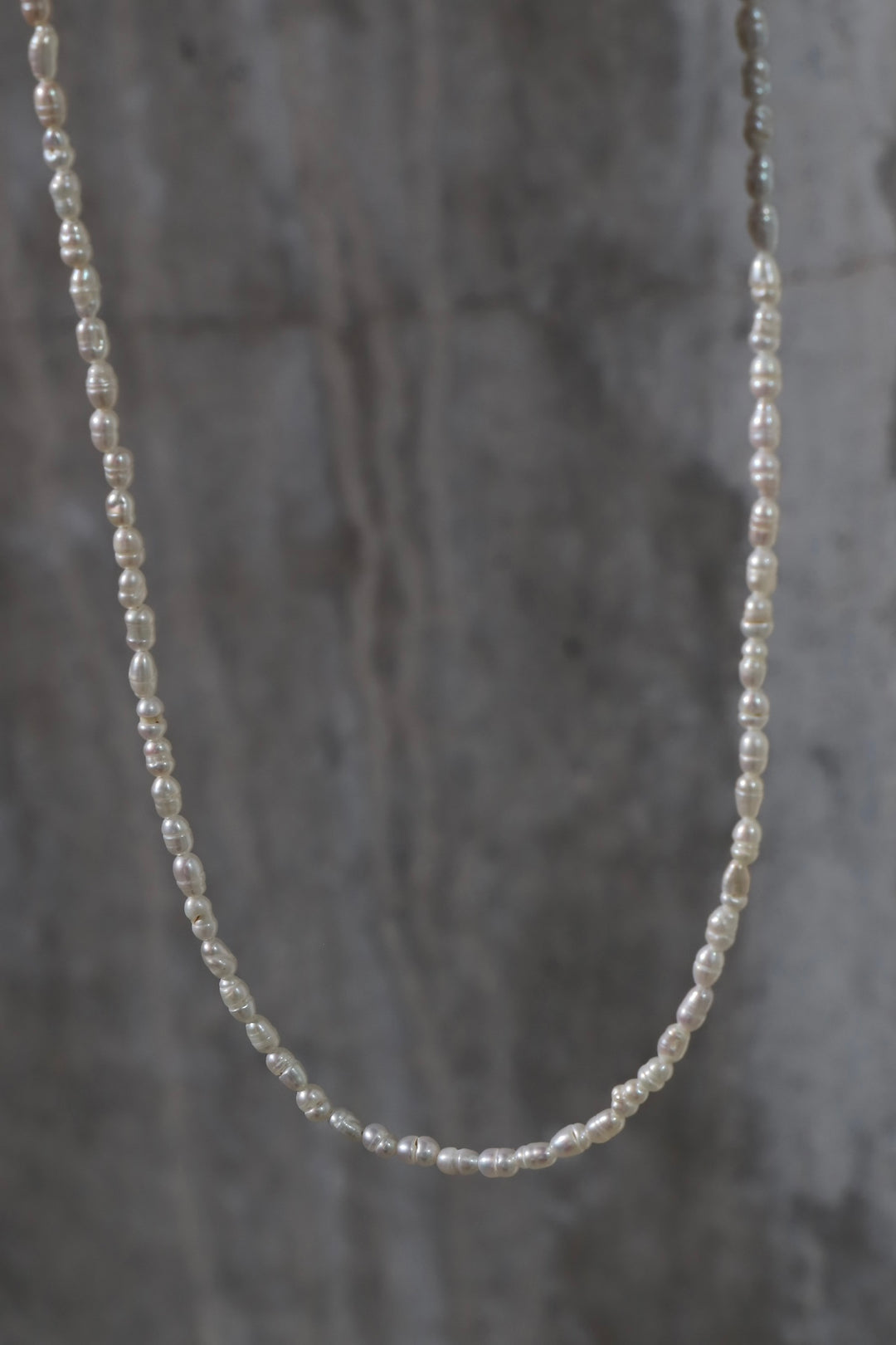 DEWDROP RICE PEARL NECKLACE