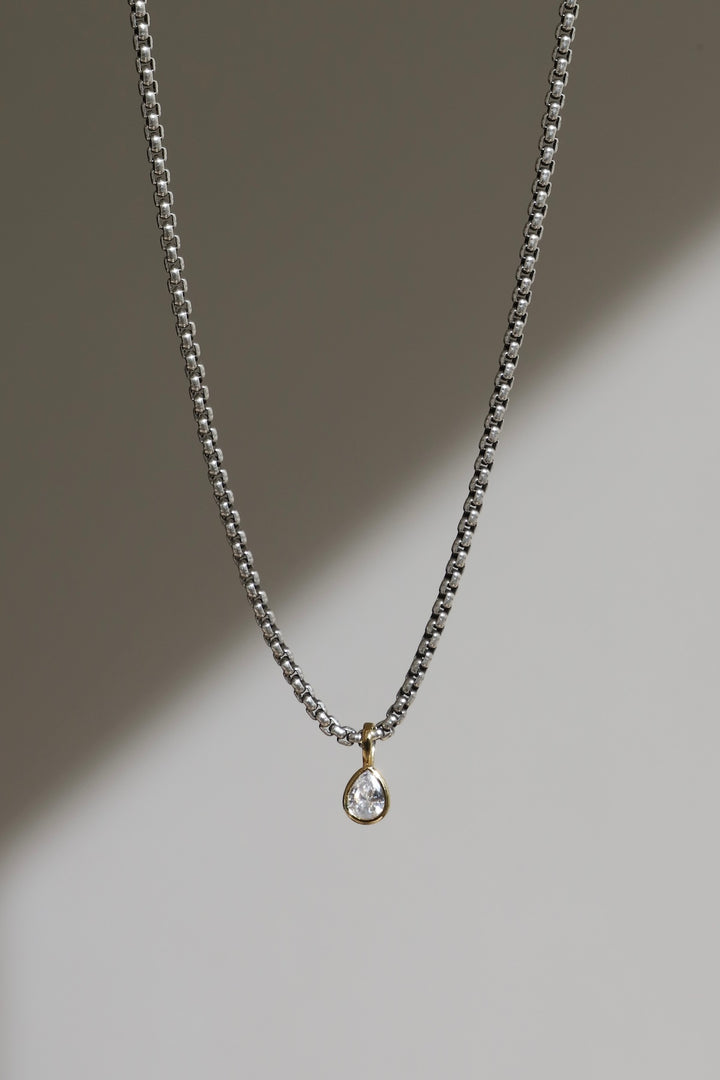 THE SLOANE NECKLACE-MIXED METAL