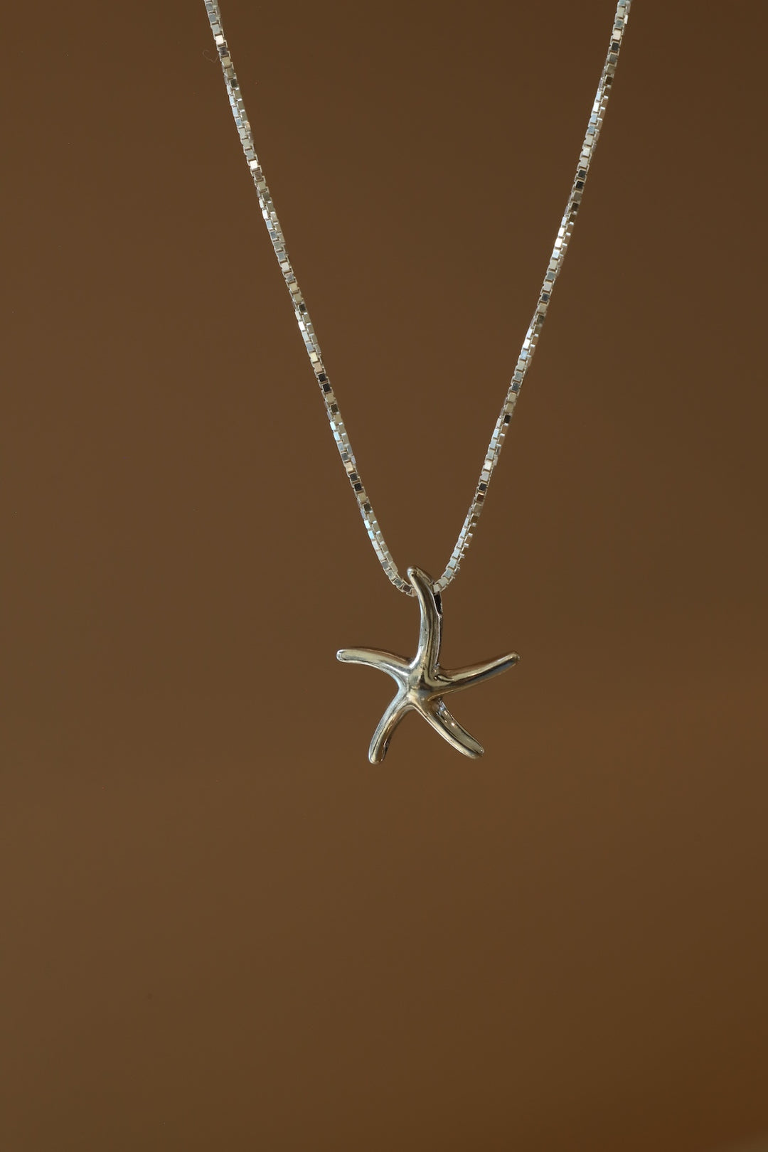 SEASTAR CHARM NECKLACE