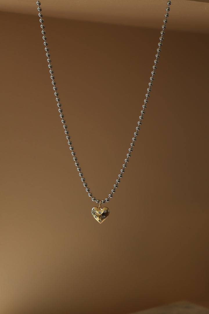VALEN HEART NECKLACE