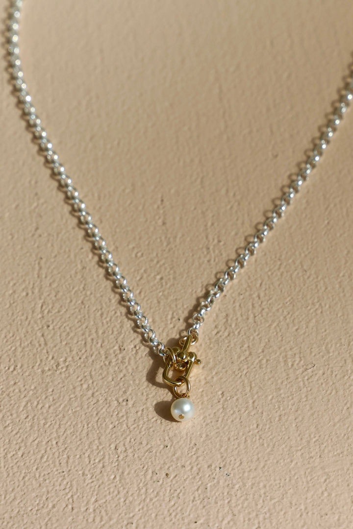 SORA LINK CHAIN AND PEARL