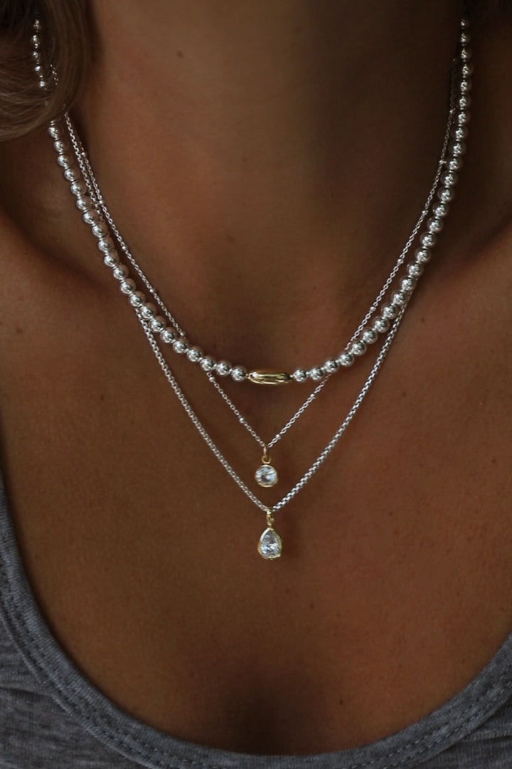 ROMAN NECKLACE