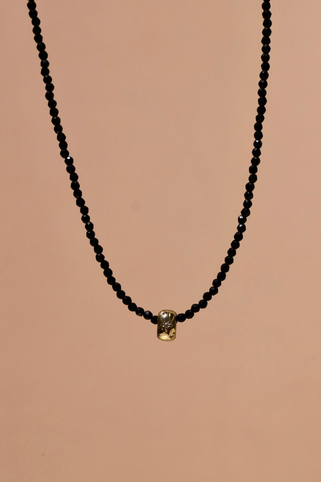 MIDNIGHT HALO NECKLACE