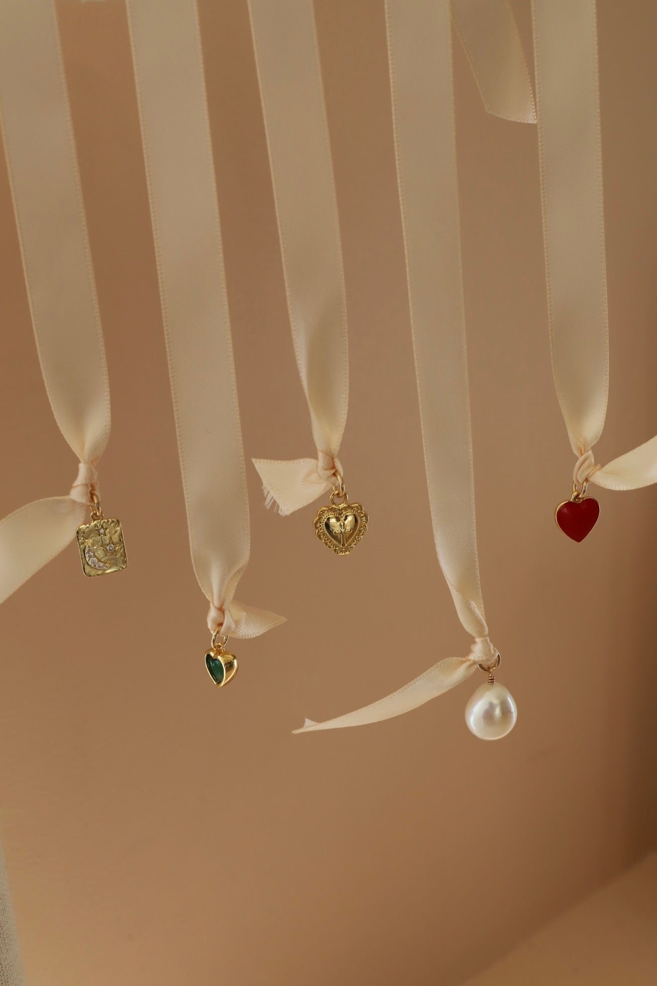 VINTAGE HEART AND CROSS CHARM – Katie Waltman Jewelry