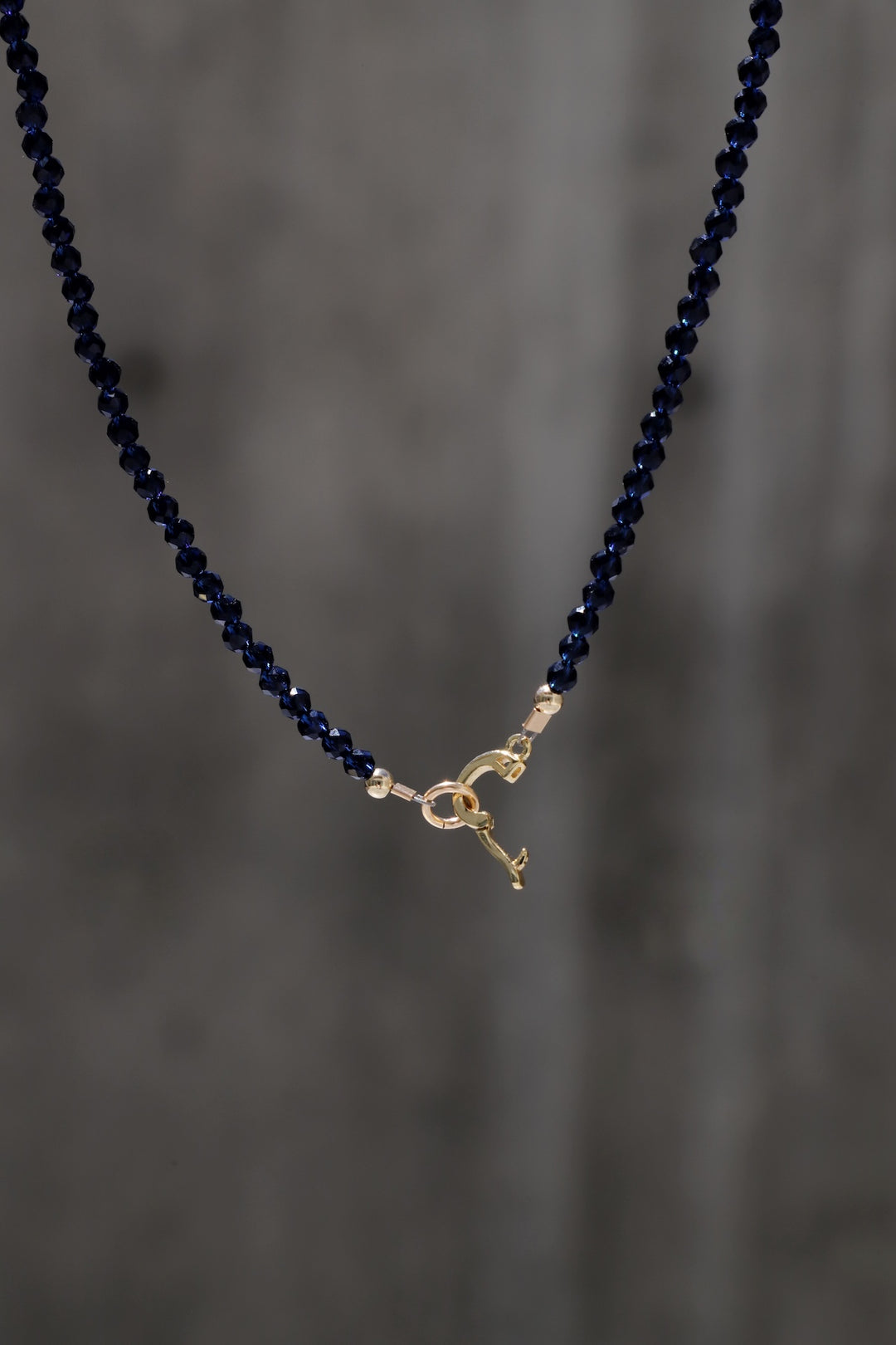 SAPPHIRE CHARM KEEPER