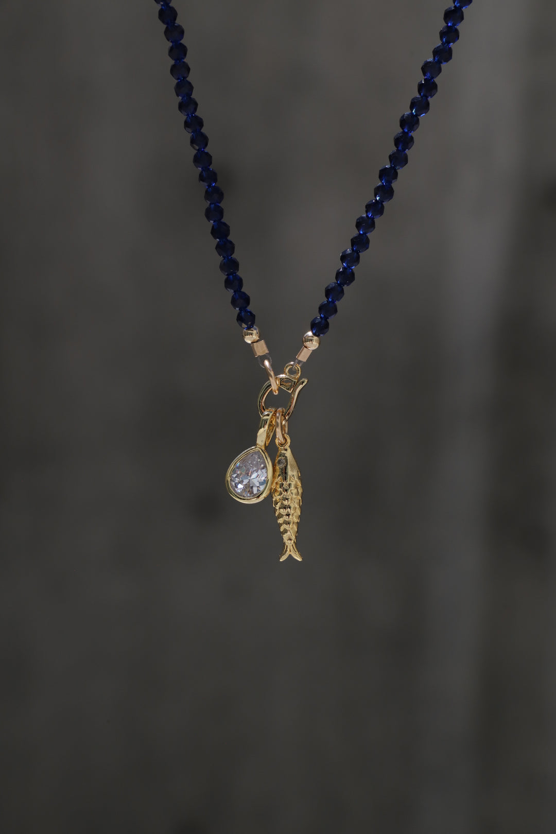 SAPPHIRE CHARM KEEPER