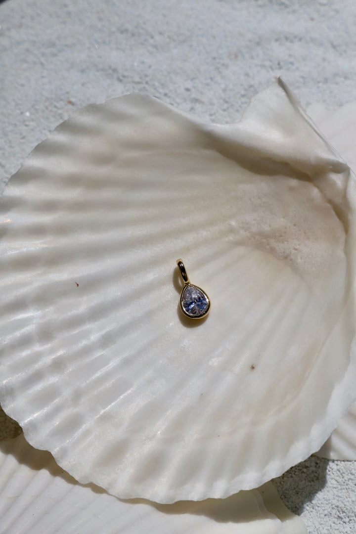 SOLITAIRE BEZEL CHARM