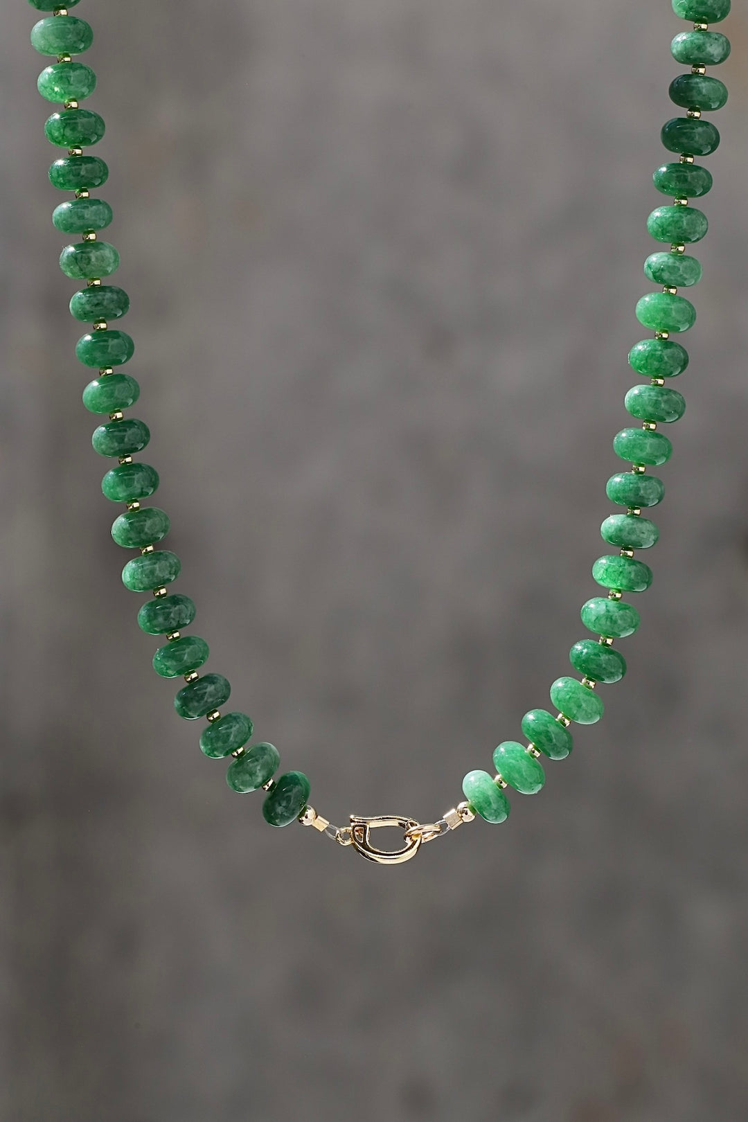 THE COLLECTOR NECKLACE- FOREST GREEN