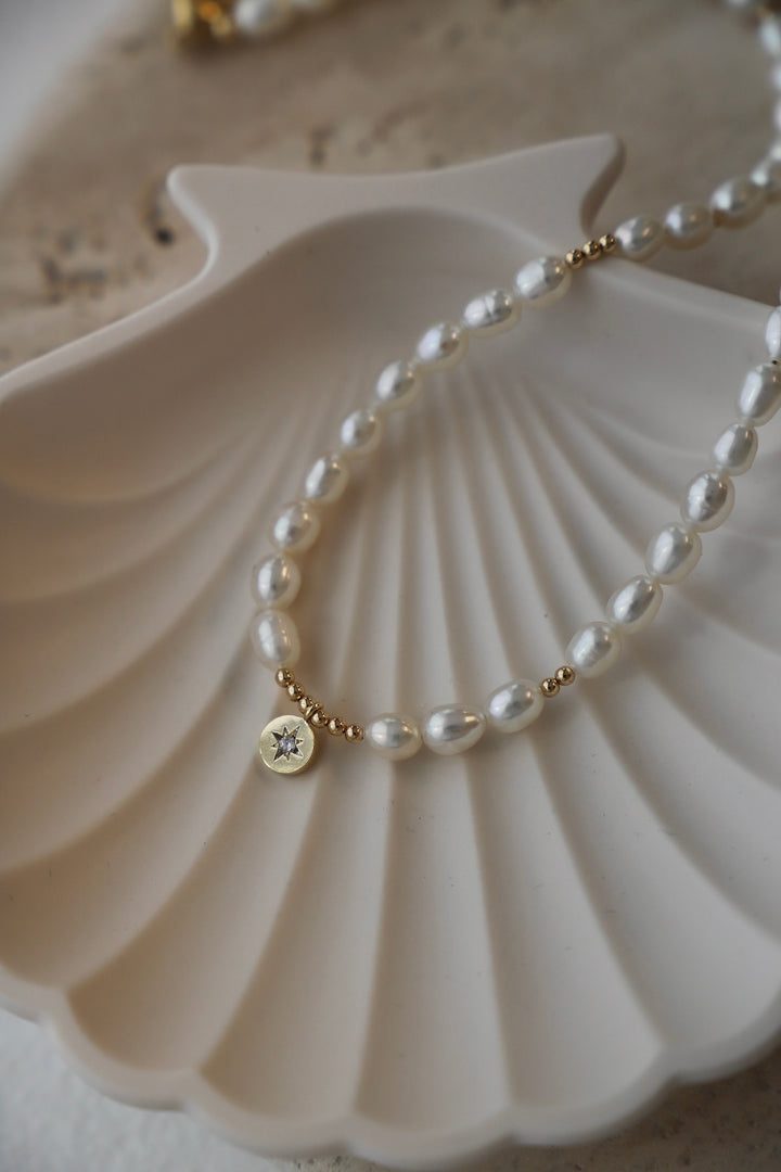 PEARL BEADED STAR MEDALLION NECKLACE