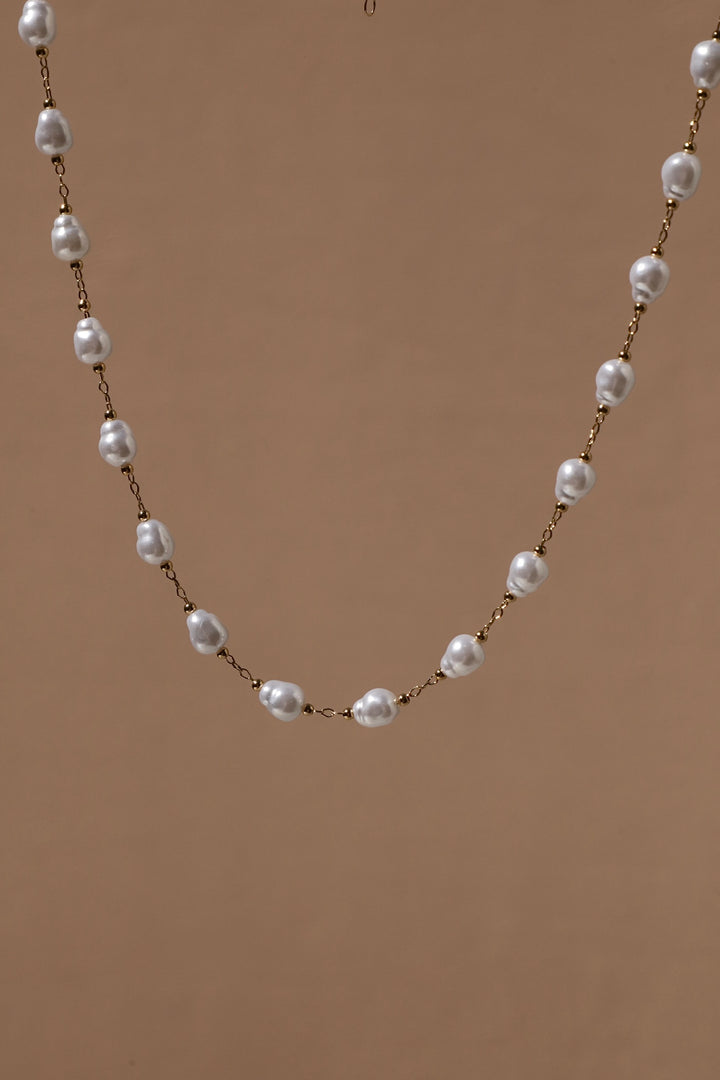 PENELOPE PEARL STATION CHAIN