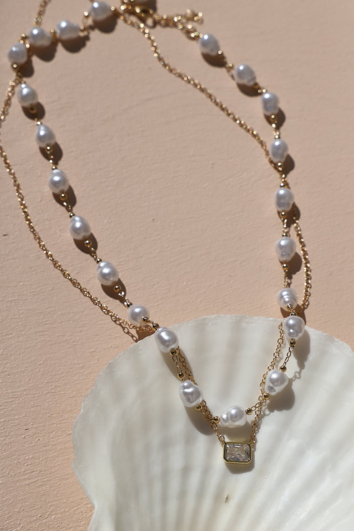 PENELOPE PEARL STATION CHAIN