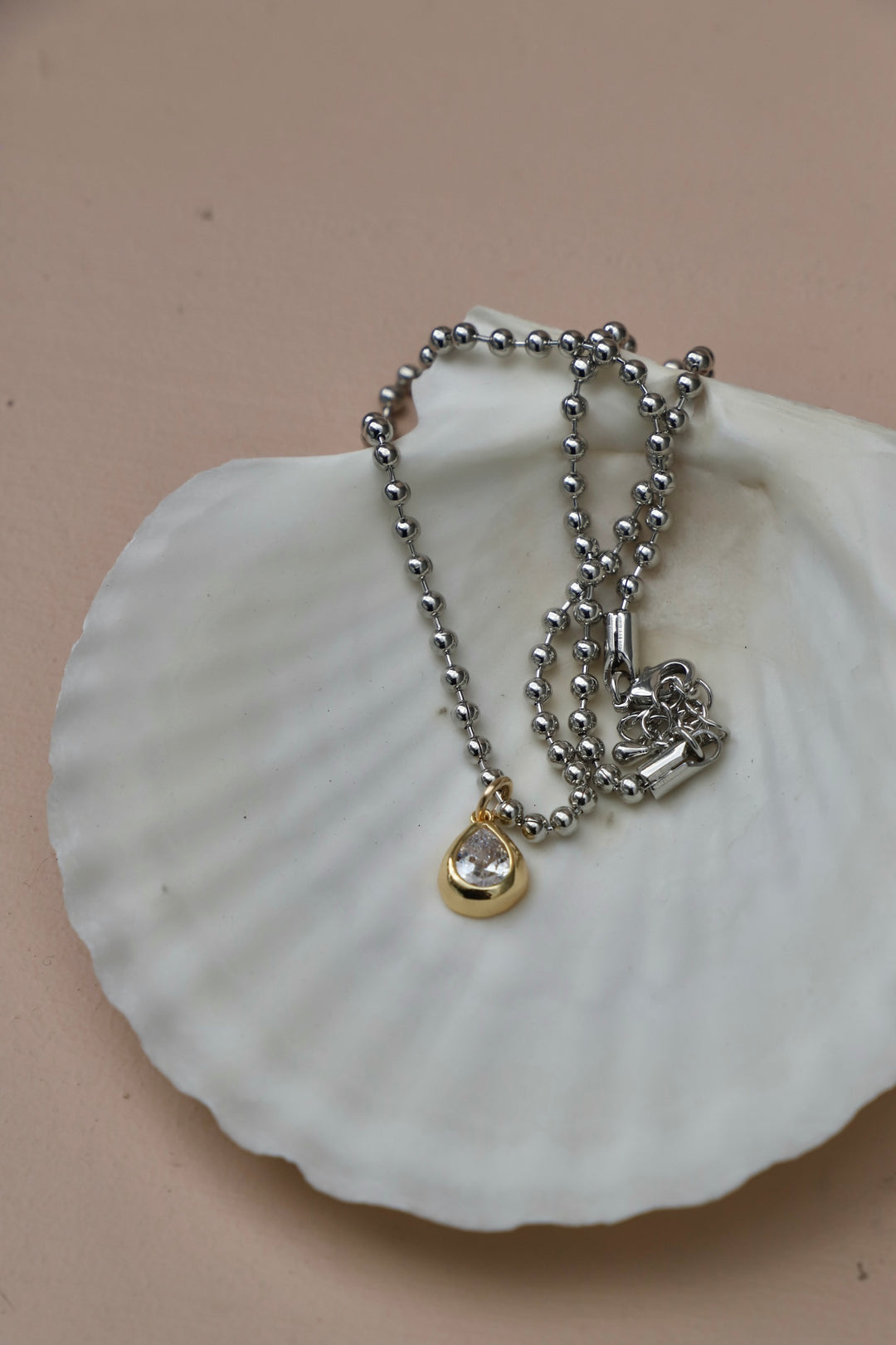 FORMA BALL CHAIN & BEZEL NECKLACE