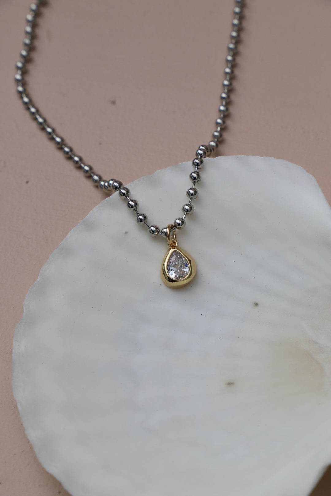 FORMA BALL CHAIN & BEZEL NECKLACE