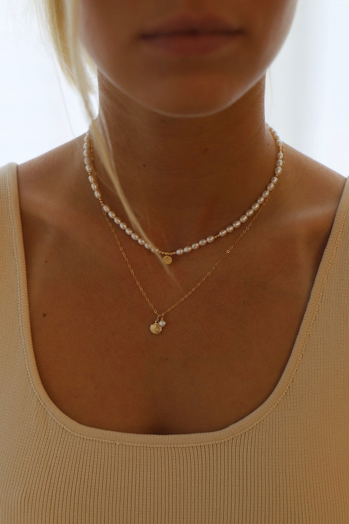 PEARL BEADED STAR MEDALLION NECKLACE