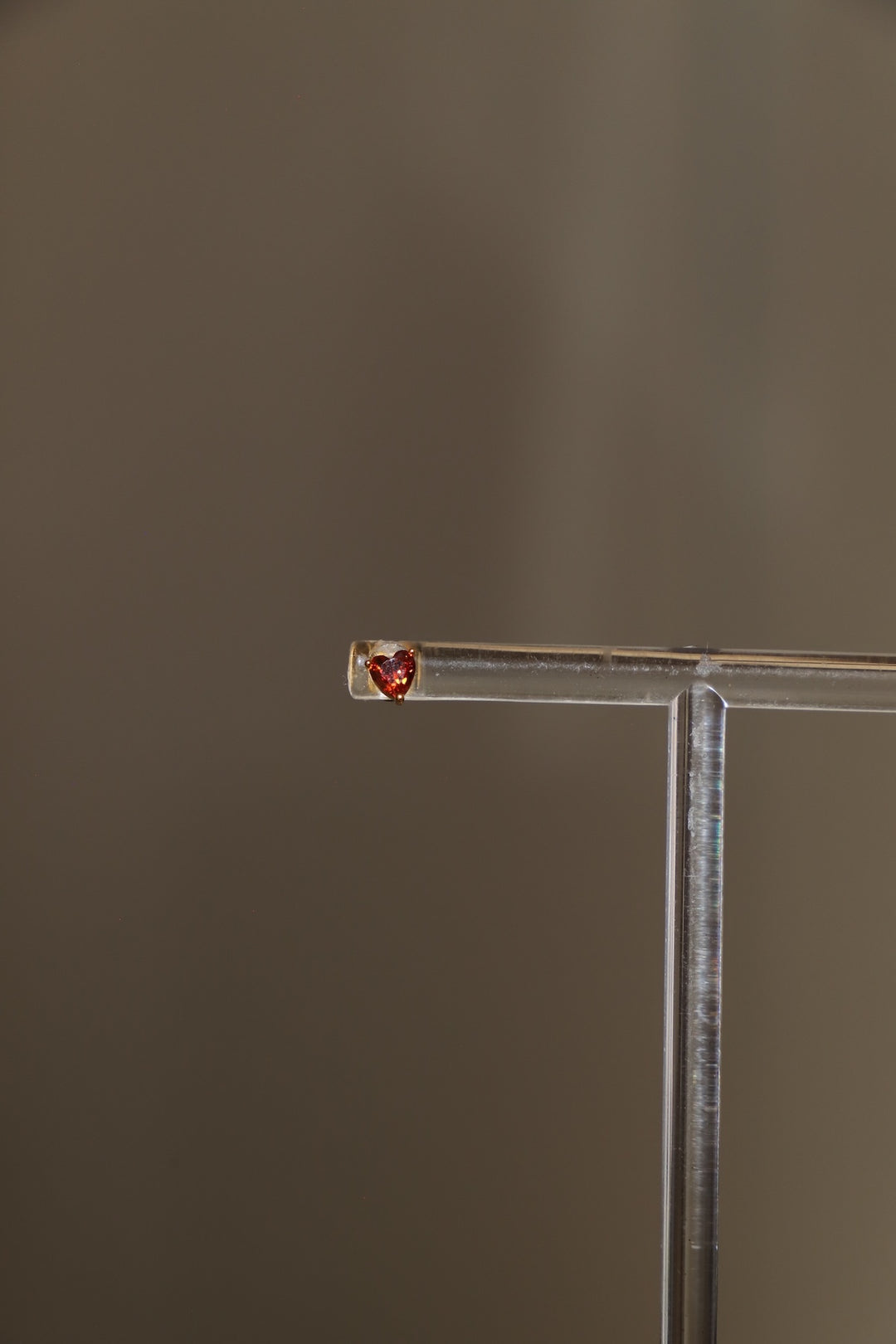 MINI RED HEART STUDS