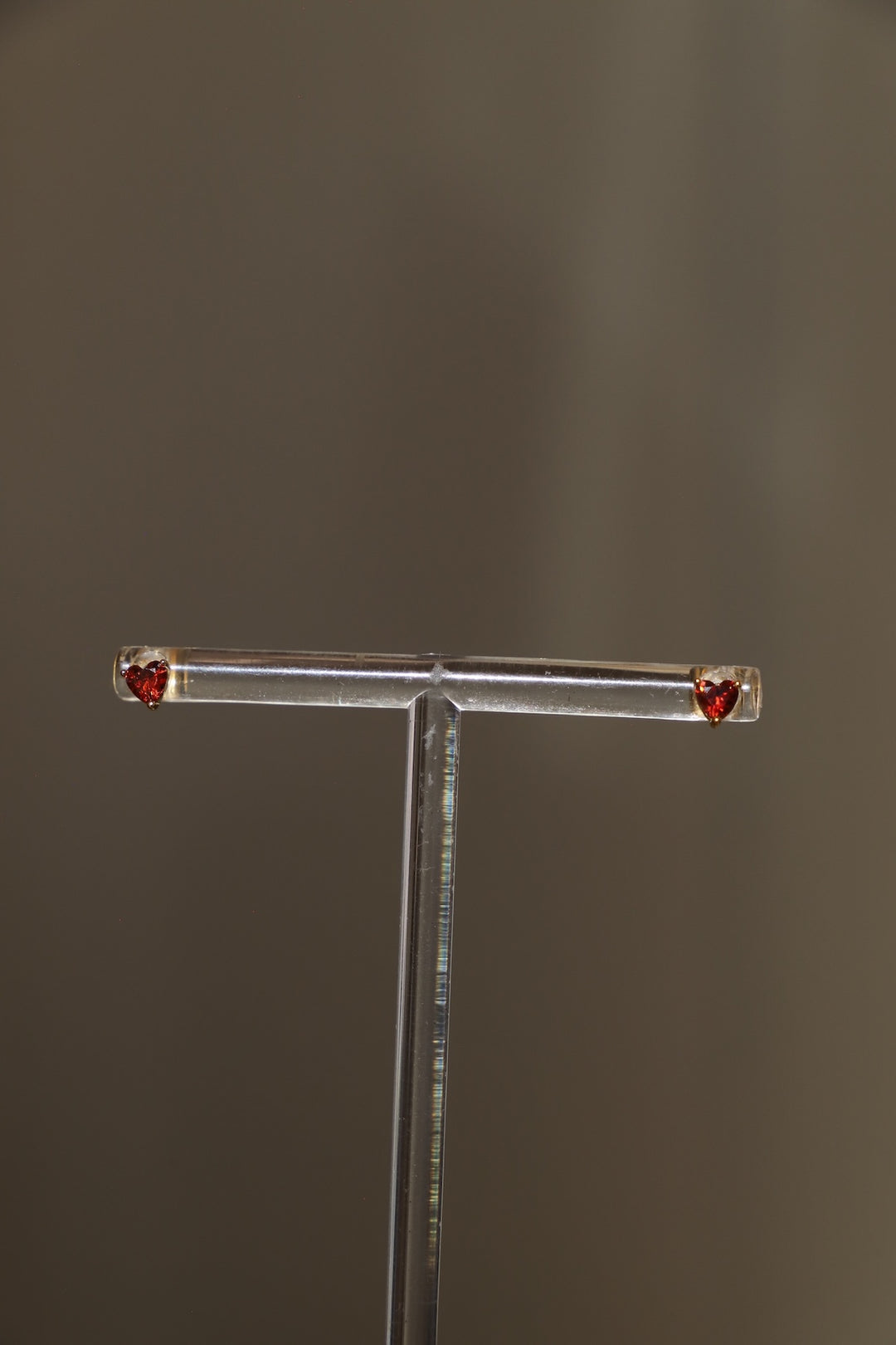 MINI RED HEART STUDS