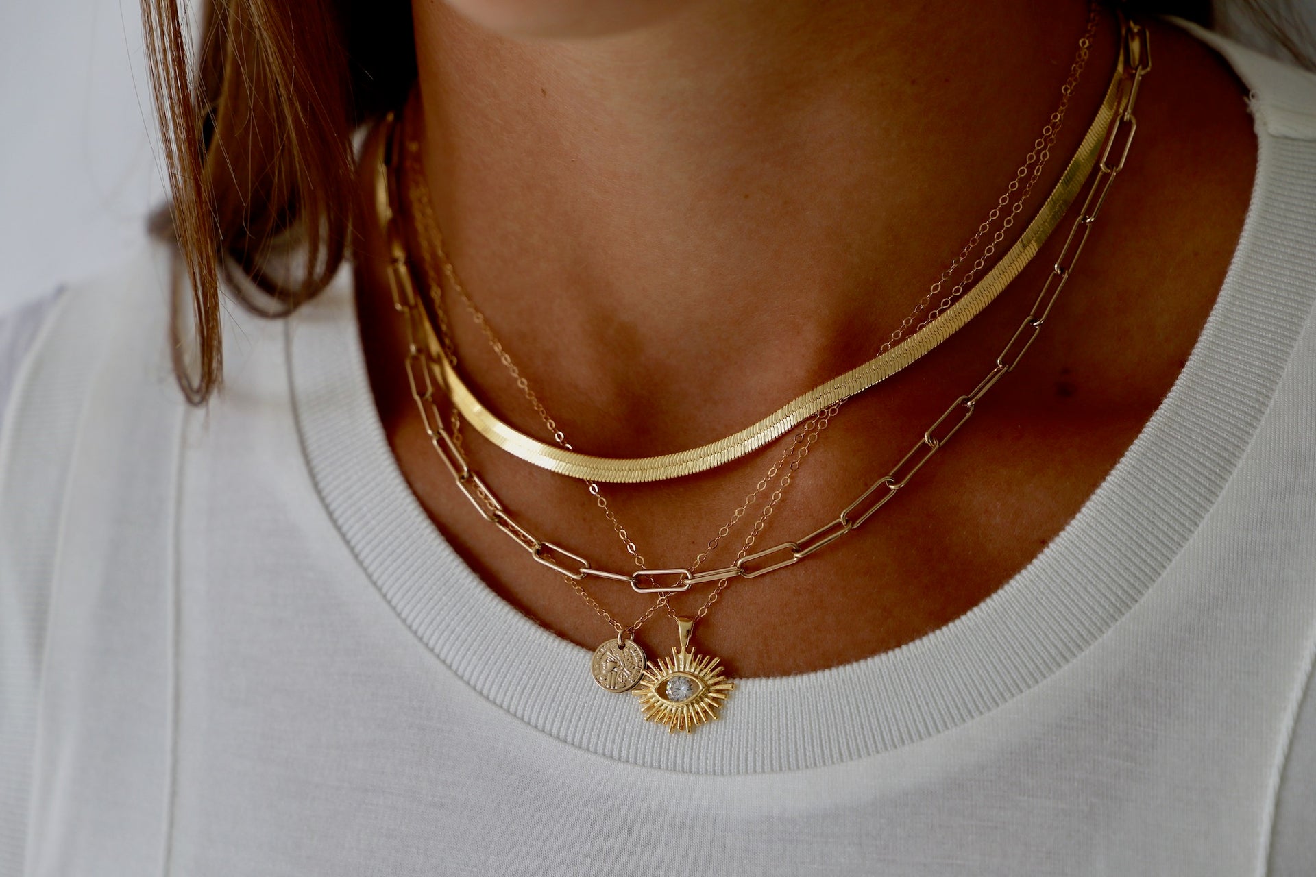 Katie Waltman | COCO CHUNKY HOOP EARRINGS main image 1