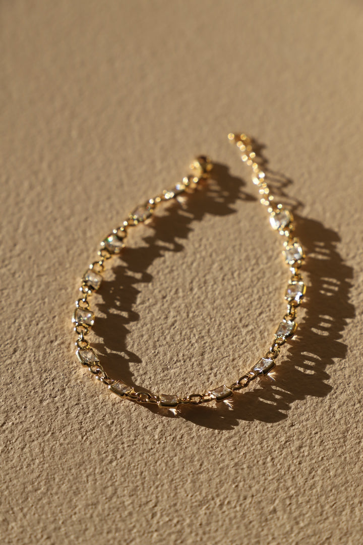 SLOANE BEZEL BRACELET