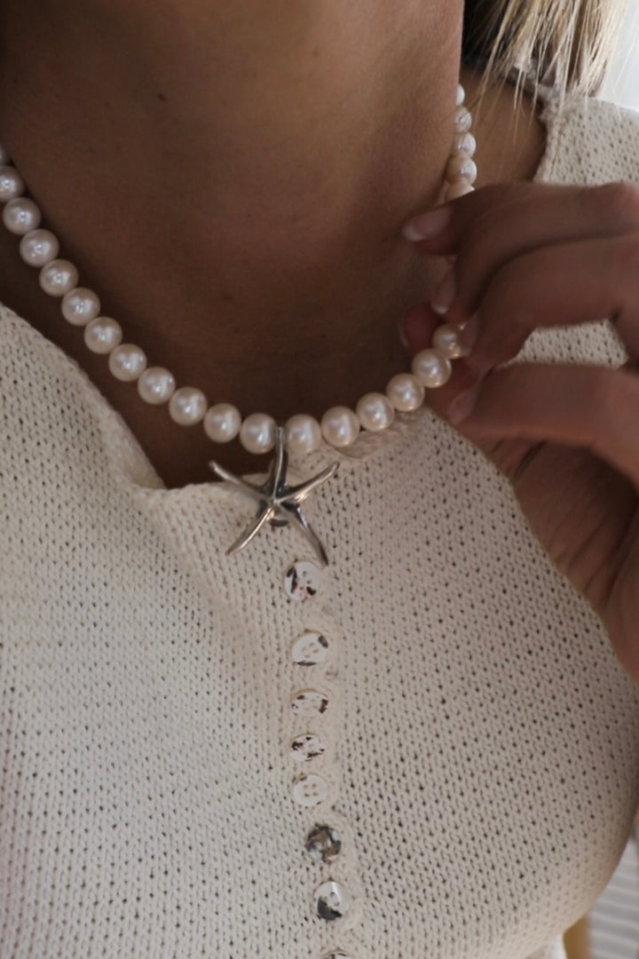 SAINT LUCIA PEARL NECKLACE