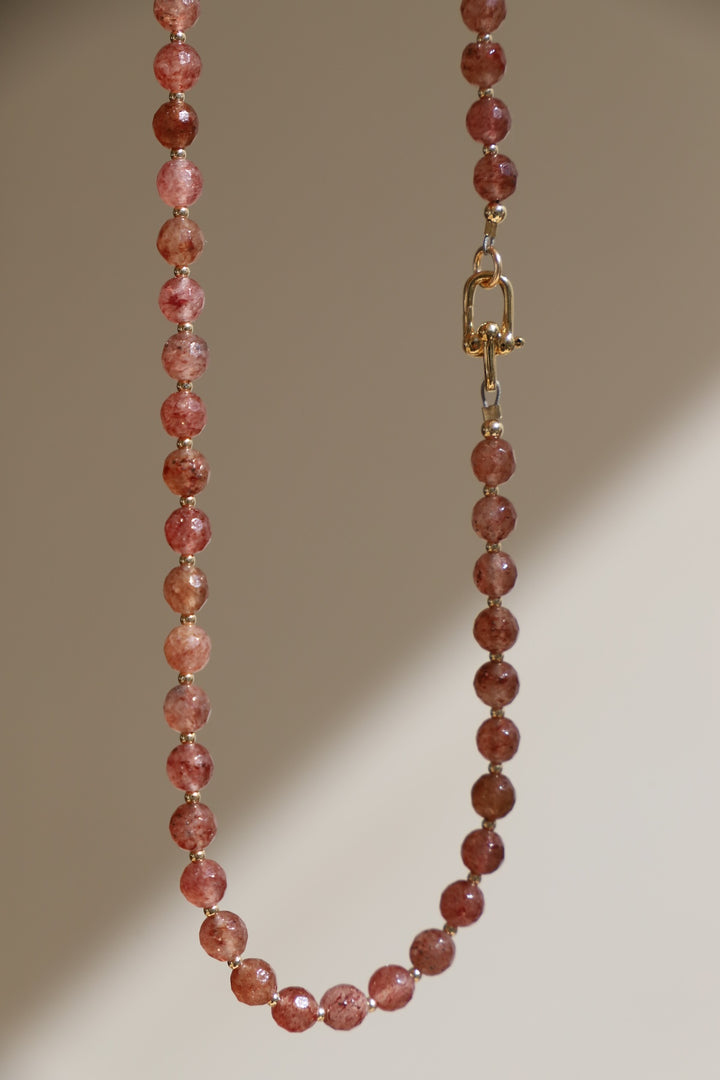 STRAWBERRY QUARTZ BEADED NECKLACE
