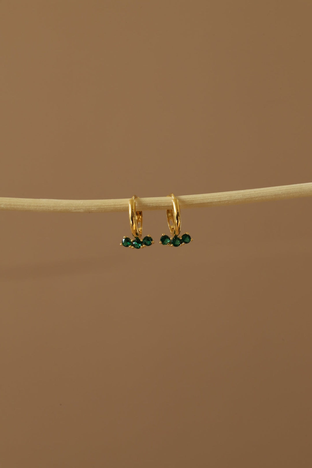 THE ORION HUGGIE- EMERALD