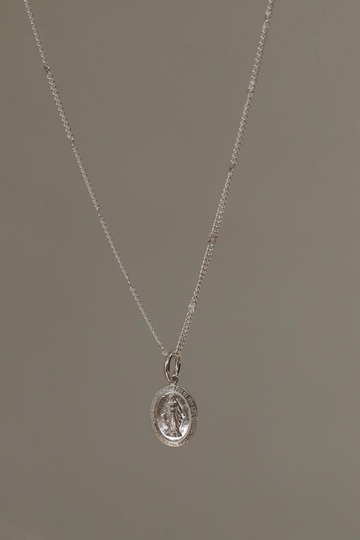 VIRGIN MARY MINI MEDALLION NECKLACE