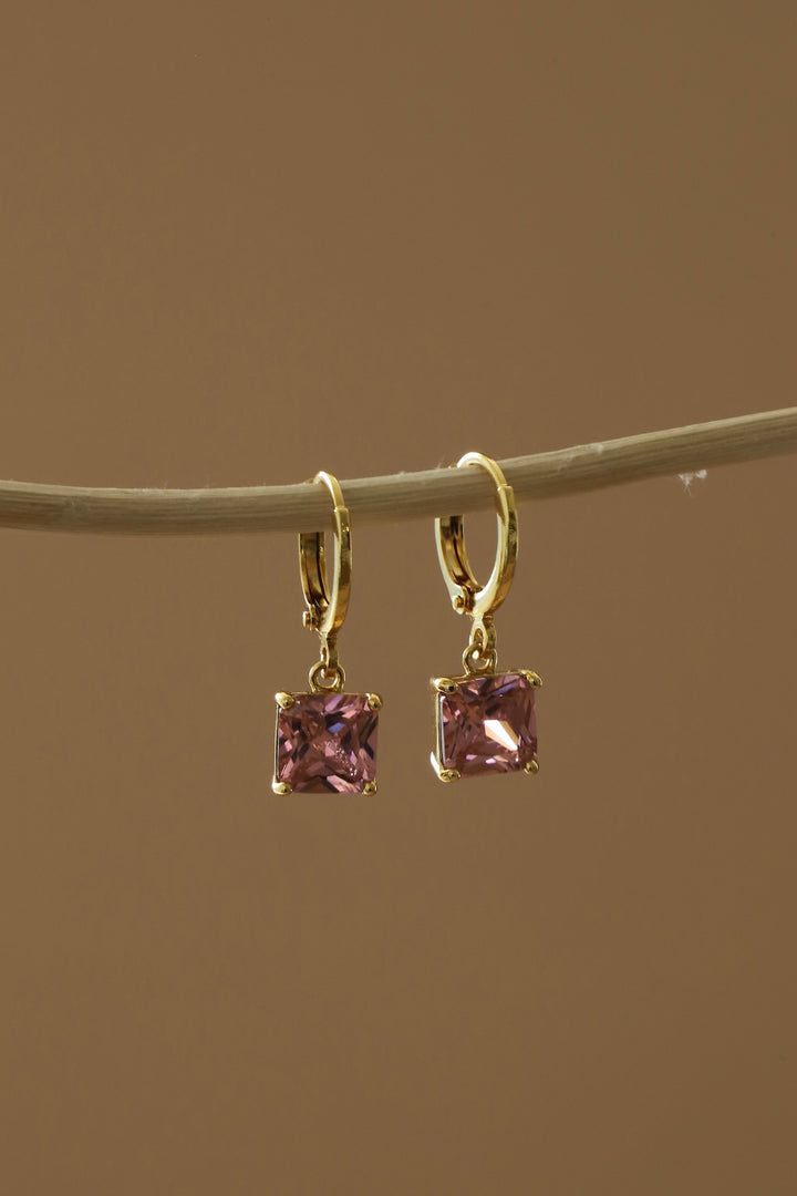 SQUARE BIRTHSTONE HUGGIES