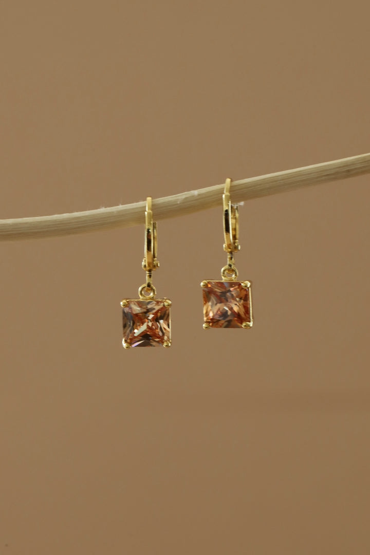 SQUARE BIRTHSTONE HUGGIES