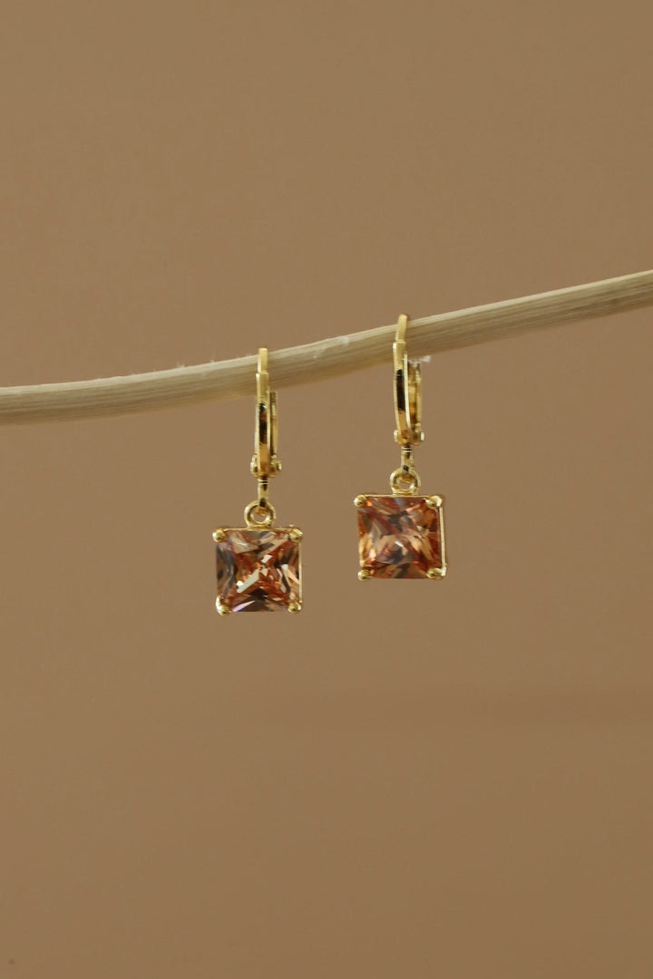 SQUARE BIRTHSTONE HUGGIES