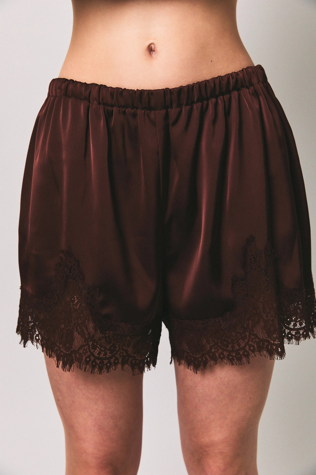 JANE SHORTS - CHOCOLATE