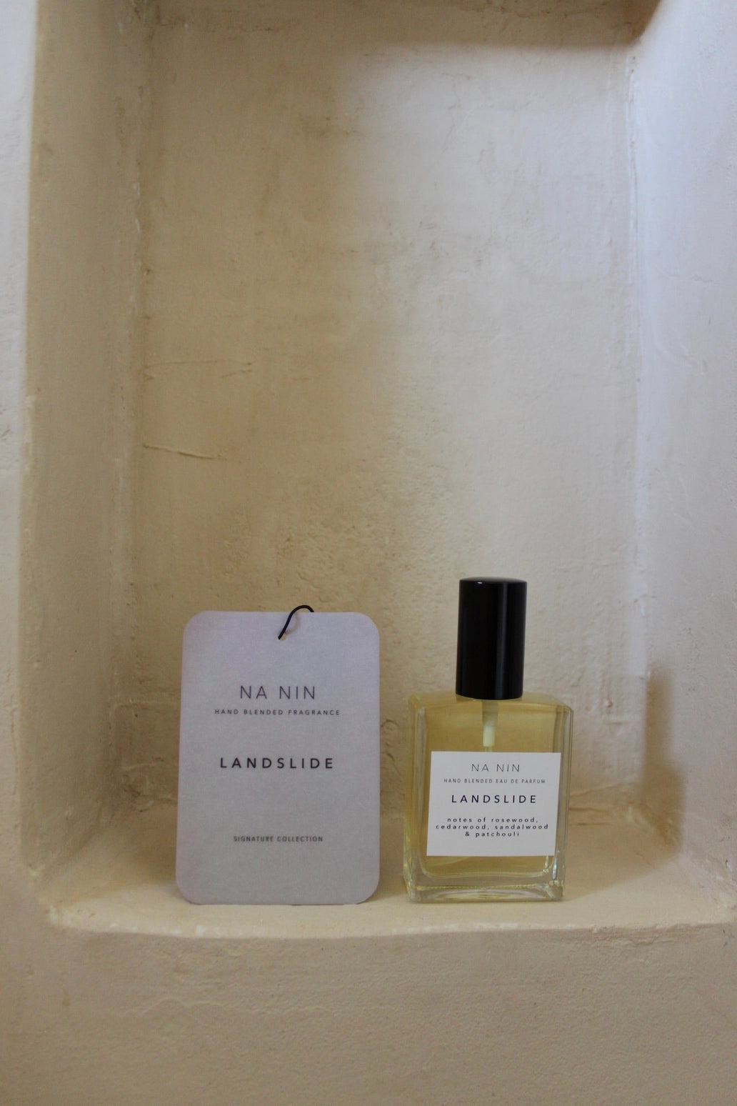NA NIN SCENT CARD - LANDSLIDE