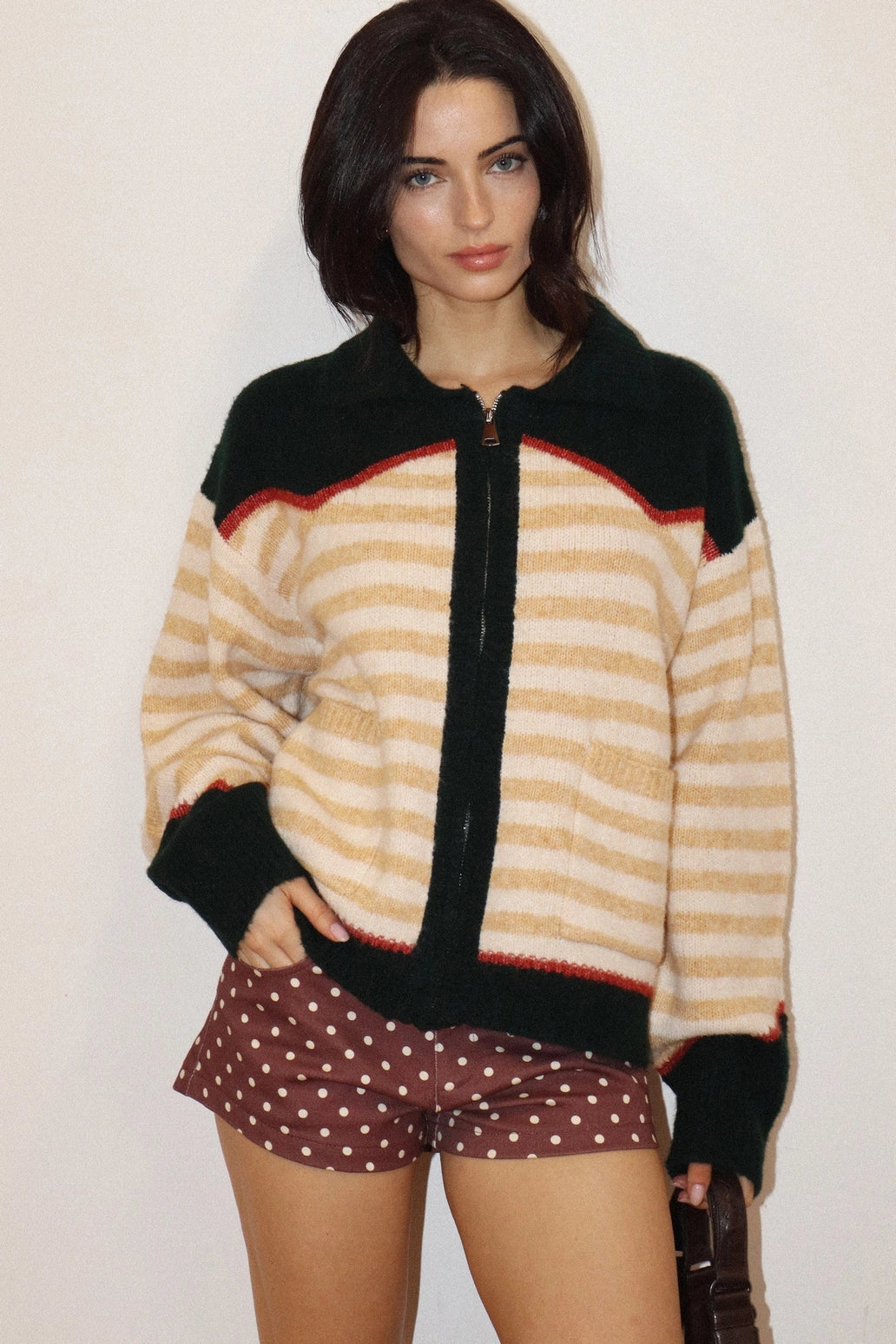 LASSO SWEATER