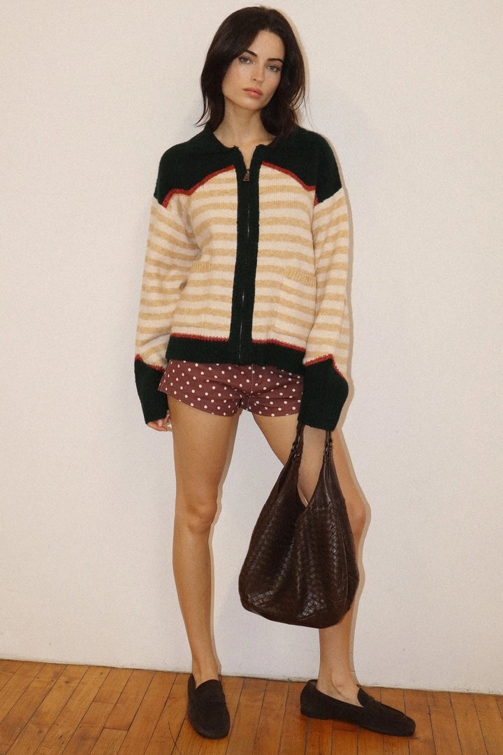 LASSO SWEATER