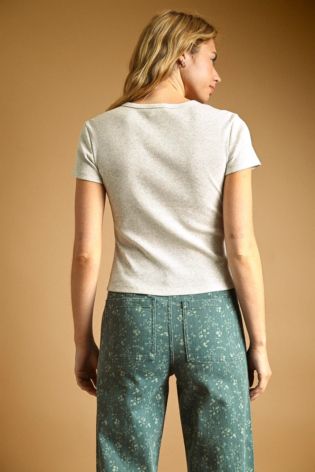 LUCA TEE - HEATHER GREY