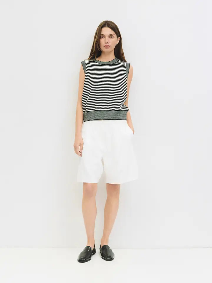 THE LEON TOP