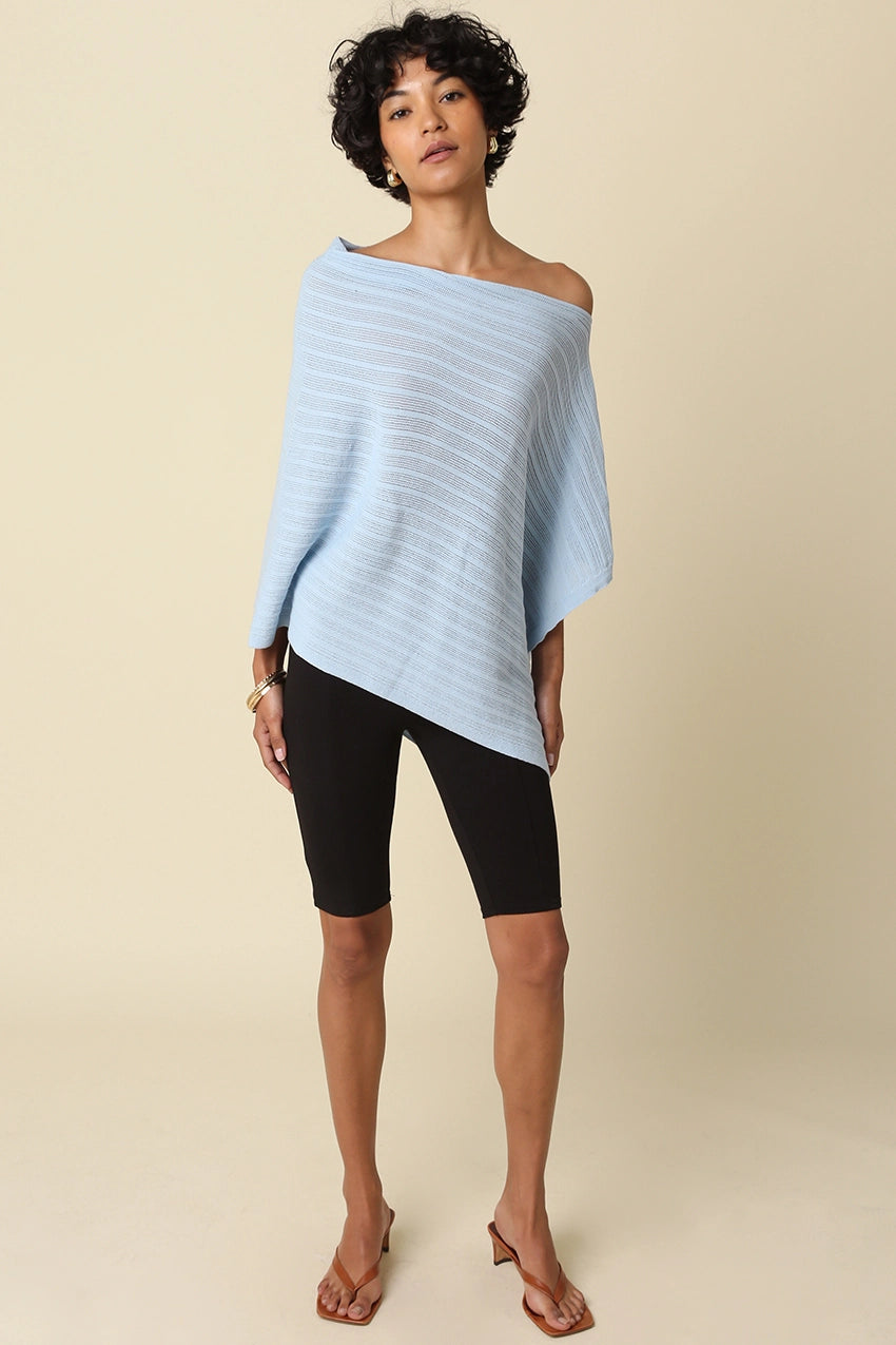 LILIA PONCHO