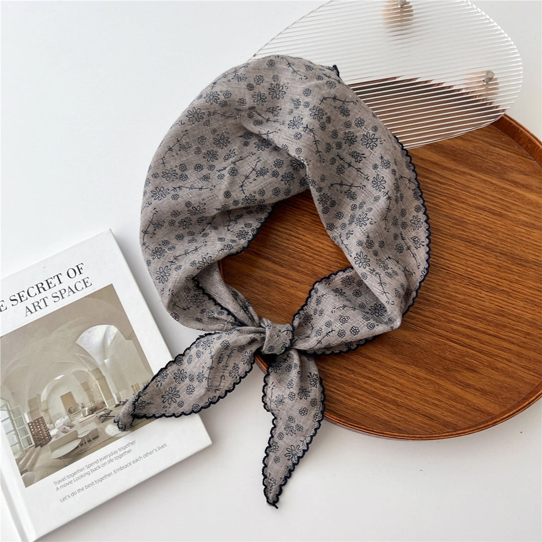 LACE TRIM TRIANGLE SCARF