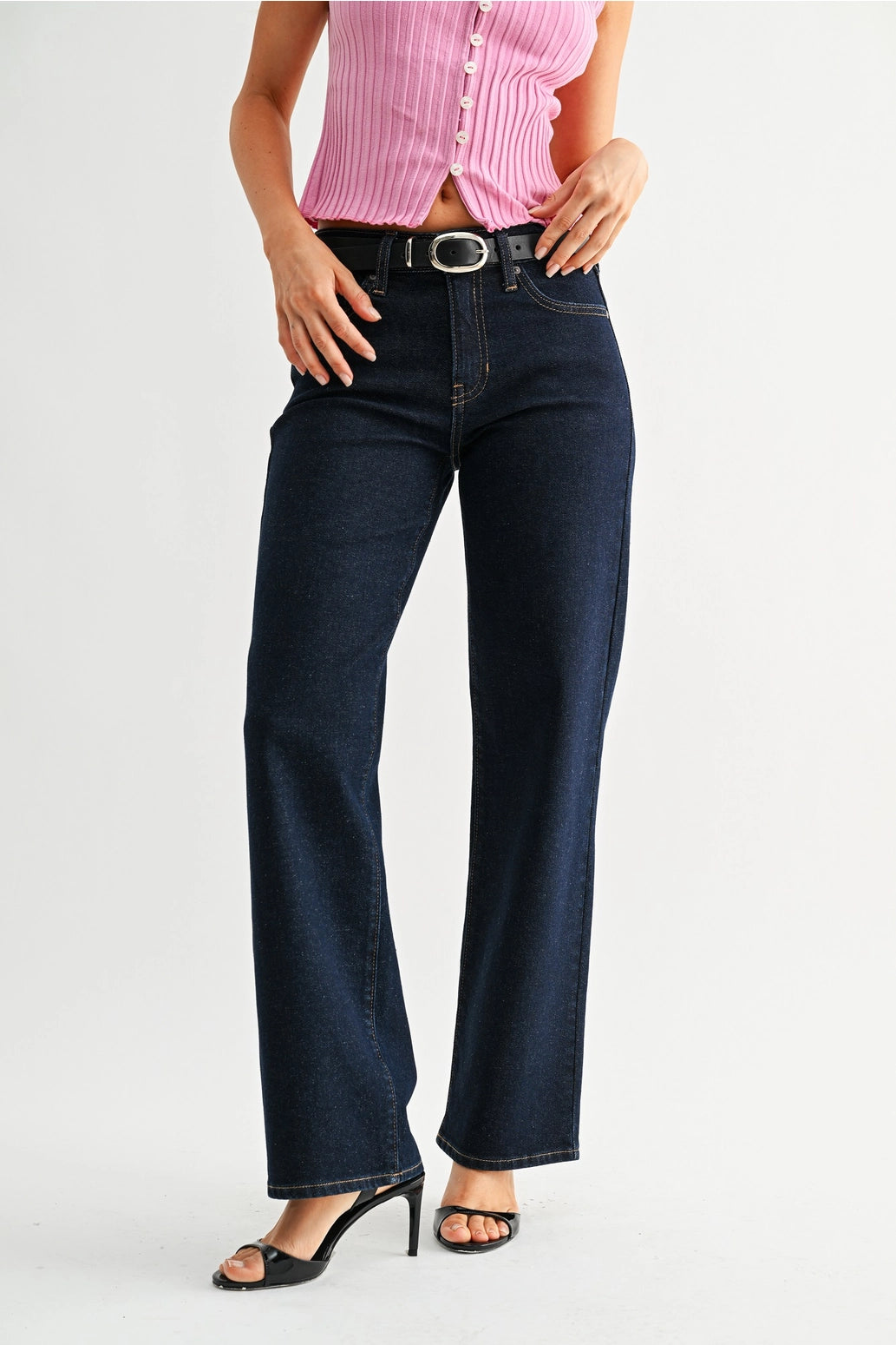 LOOSE LOW RISE STRETCH JEAN