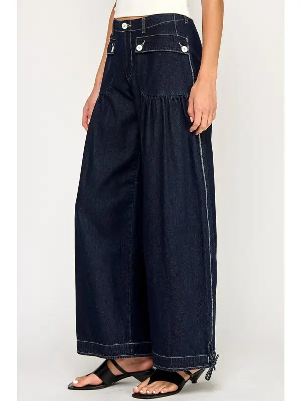 DARK WASH LOTUS JEAN