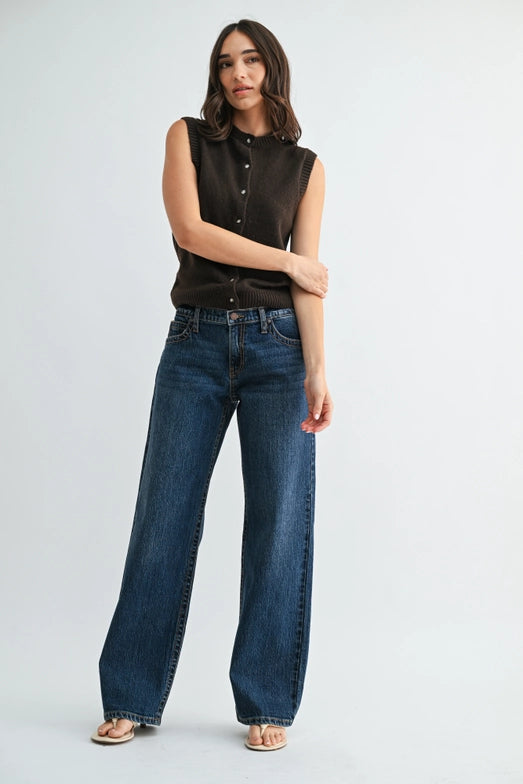 LOW RISE CLASSIC STRAIGHT JEAN