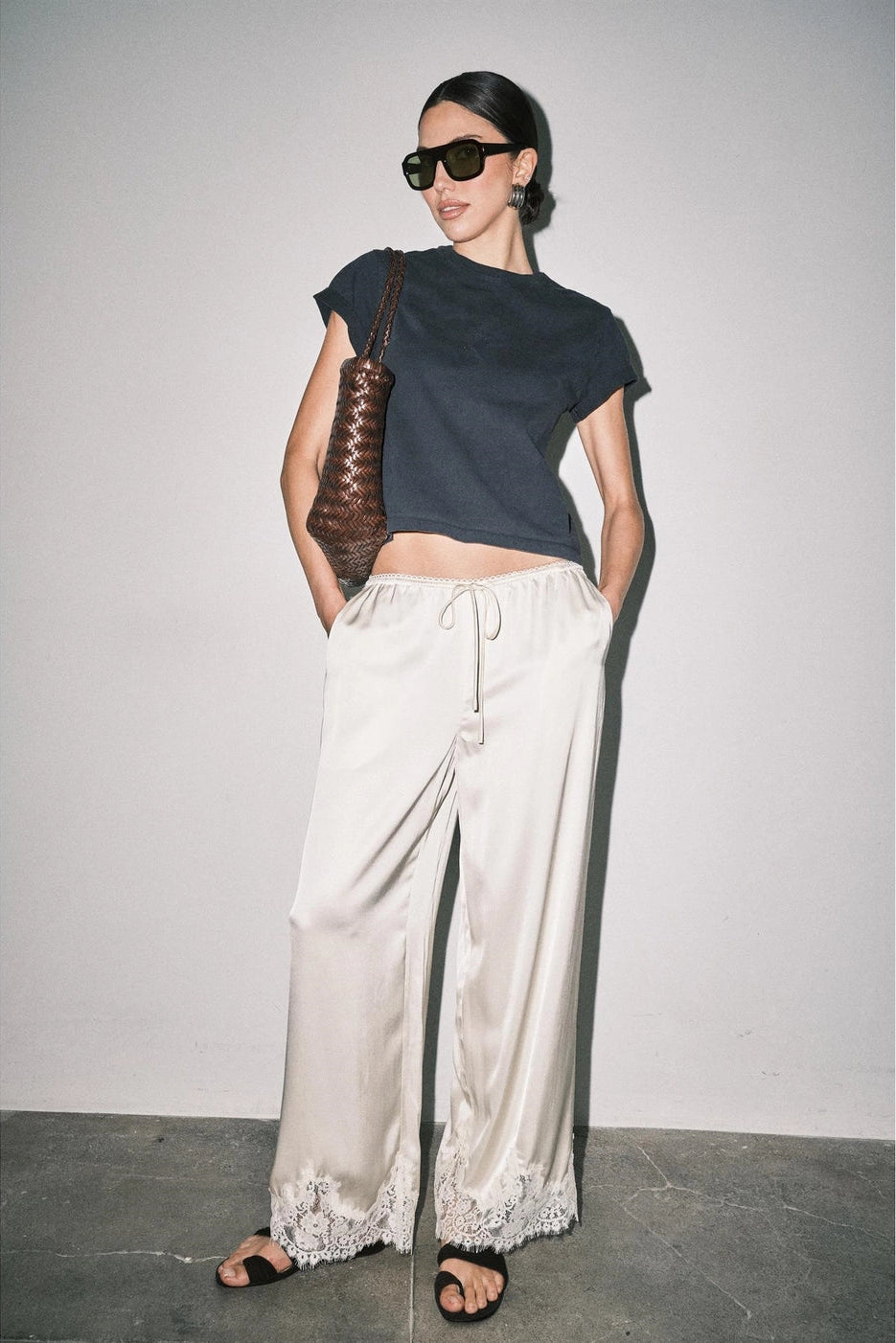MIREYA PANT