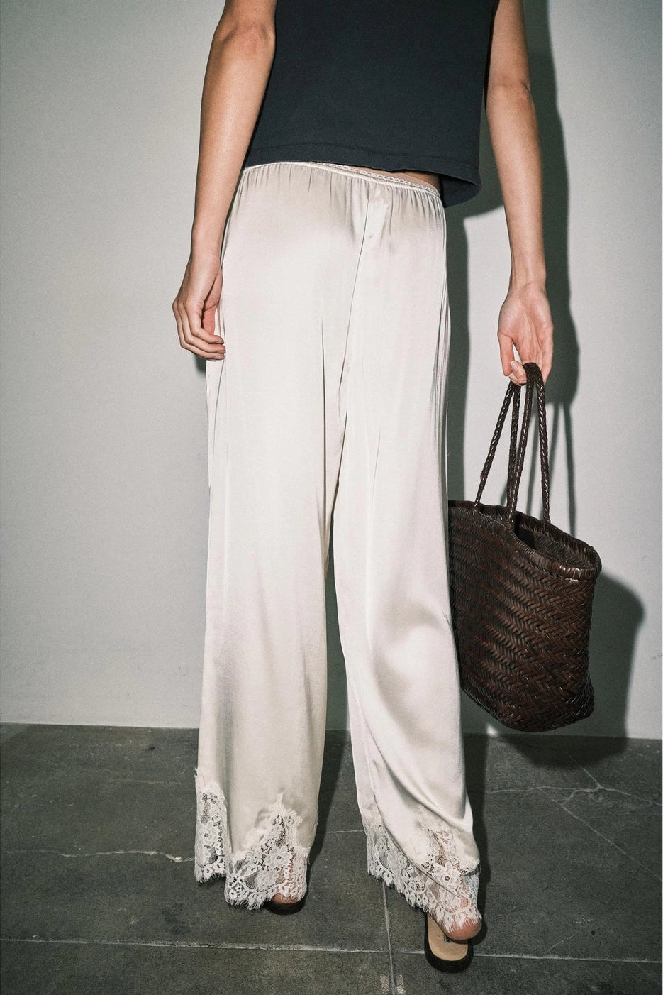 MIREYA PANT