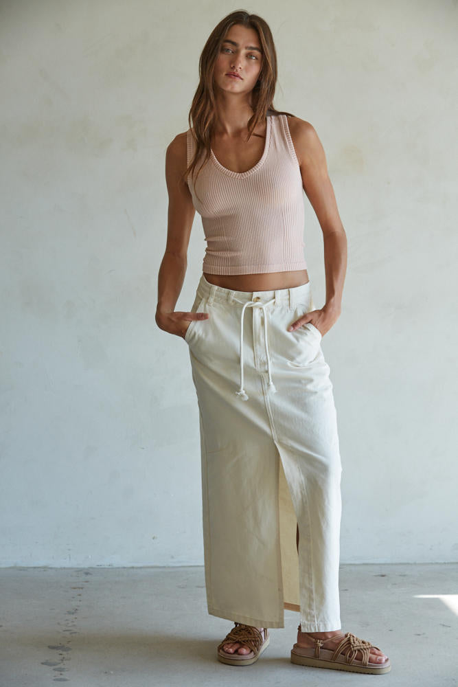 RIBBED V-NECK TANK
