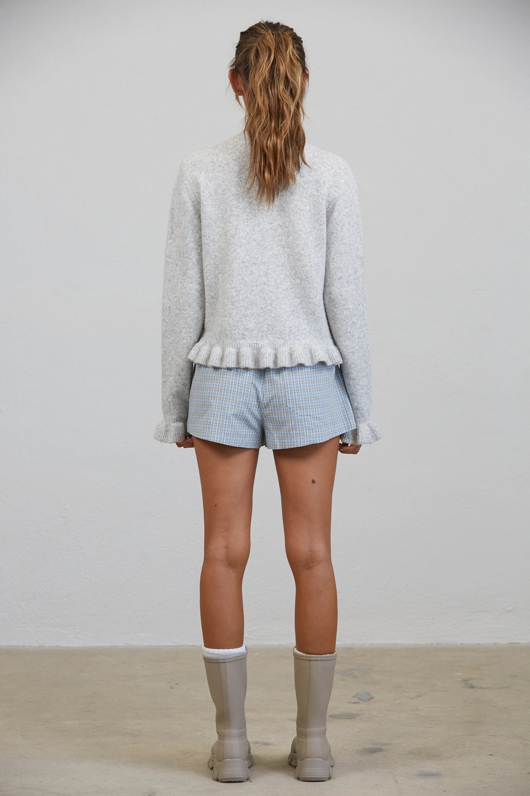 NEVE RUFFLE CARDIGAN - OFF-WHITE