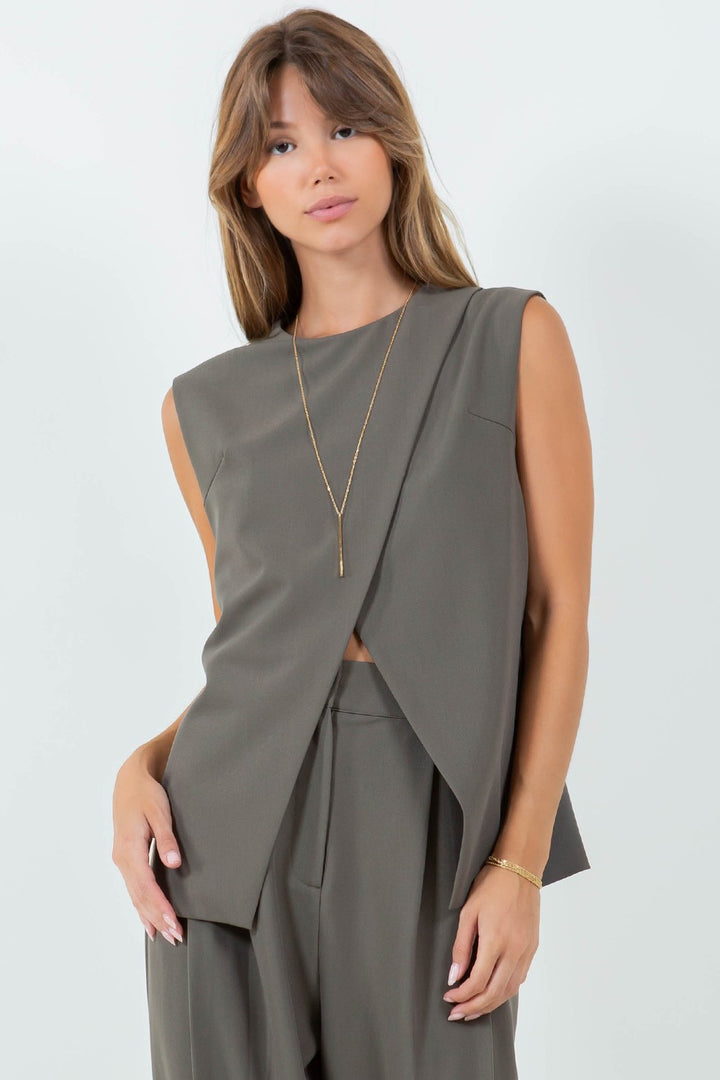 CAL WOVEN OVERLAP TOP