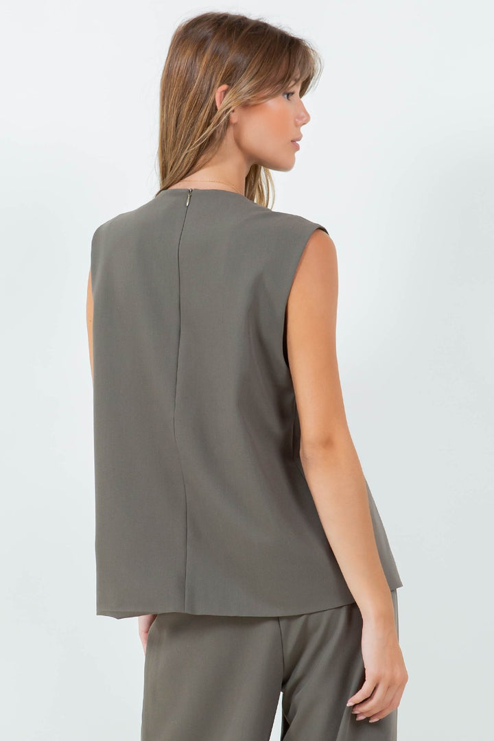 CAL WOVEN OVERLAP TOP