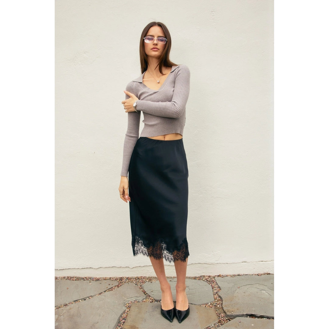 LACE TRIM SATIN MIDI SKIRT - BLACK