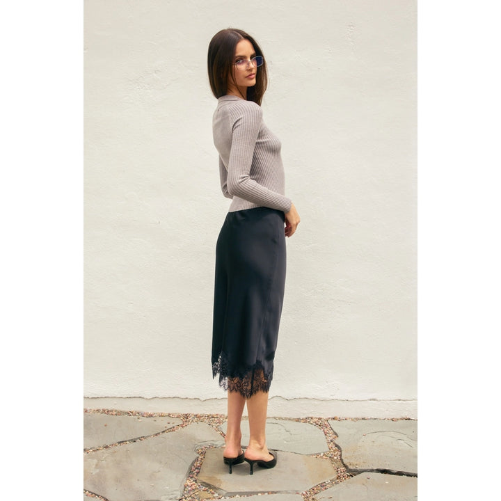 LACE TRIM SATIN MIDI SKIRT - BLACK