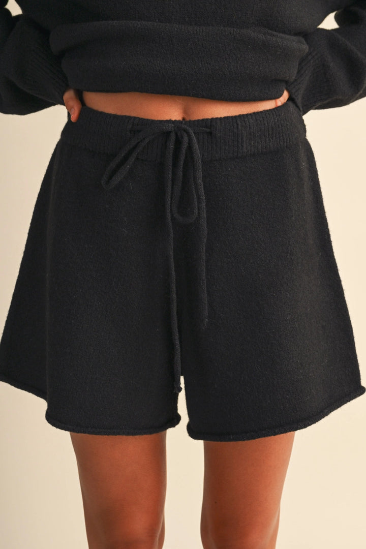 PENNY SHORTS - BLACK